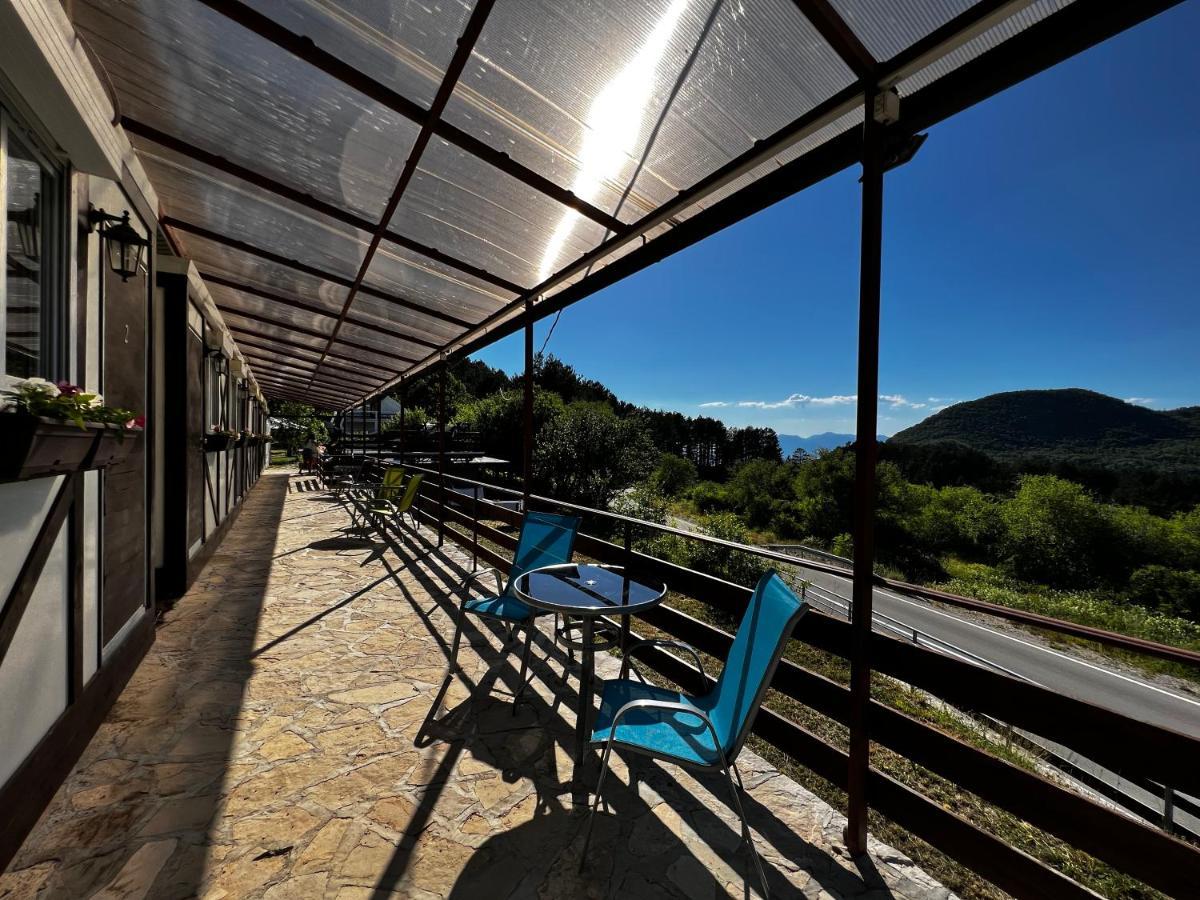 Glamping Lovcen Villa Njegusi Екстериор снимка